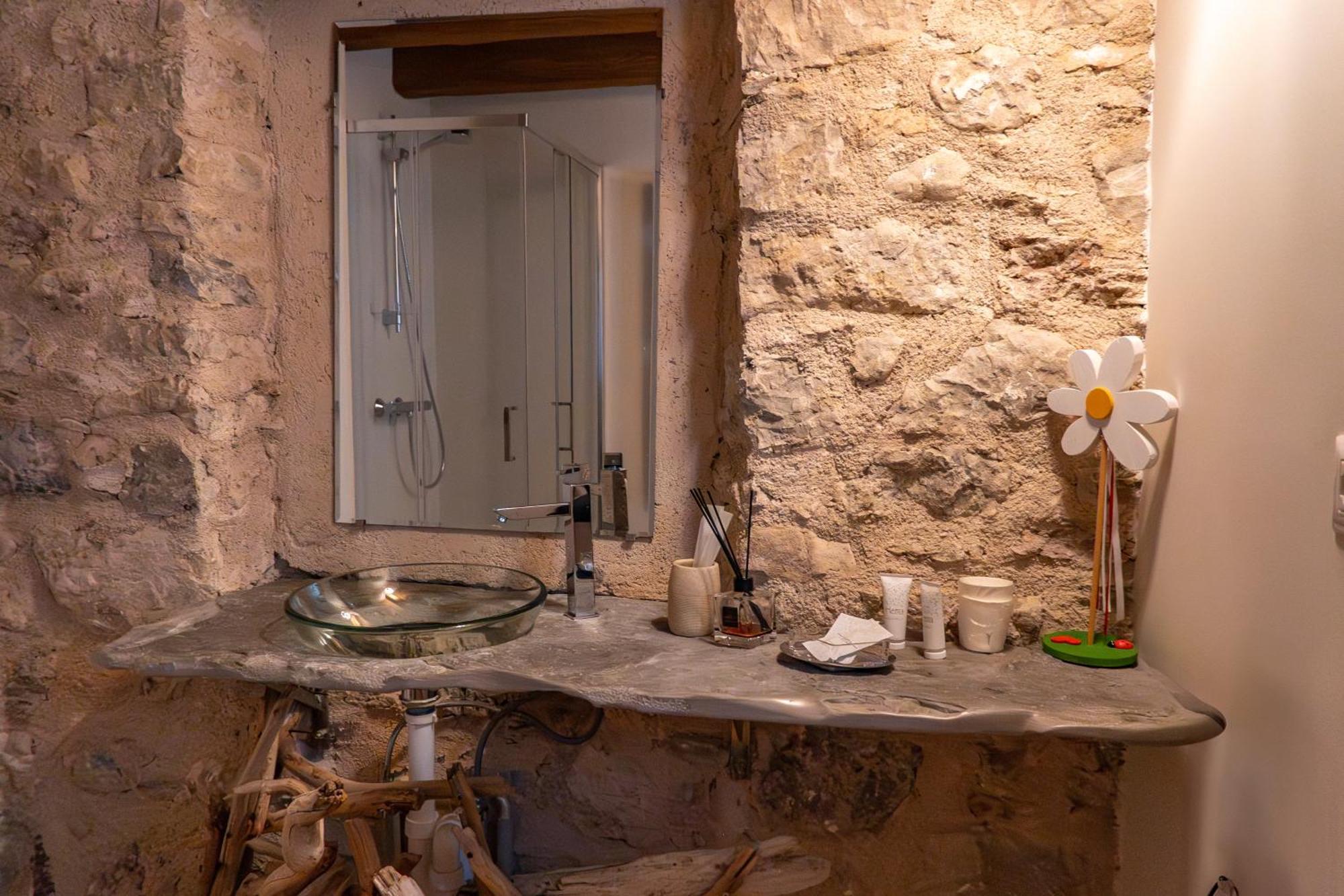 Erto B&B Il Gufo מראה חיצוני תמונה