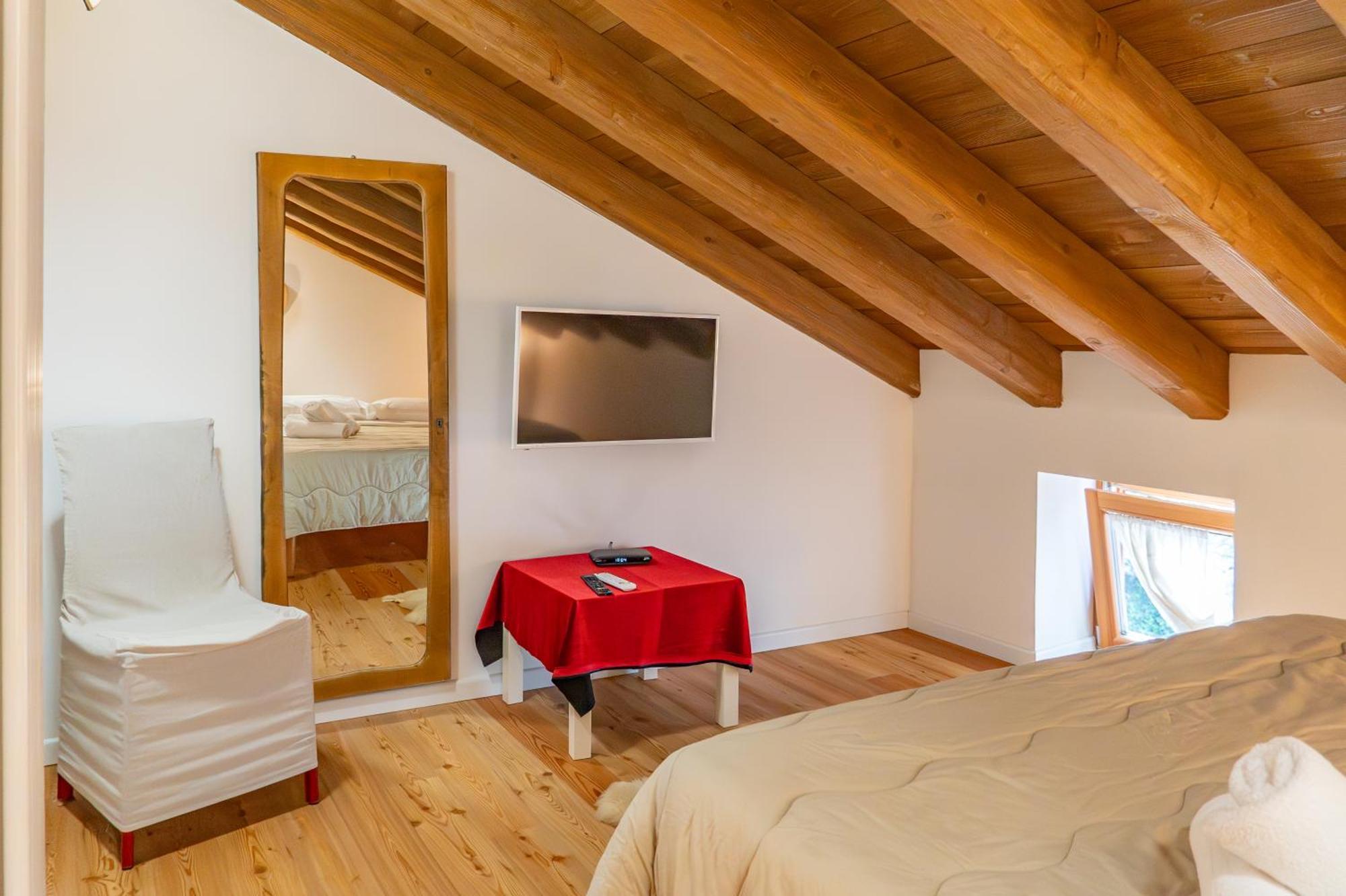 Erto B&B Il Gufo מראה חיצוני תמונה